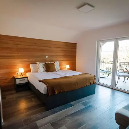 In Kranjska Krain 42904 *